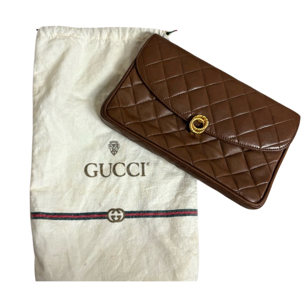 Gucci Gold Chain Accessory - Picture 2 of 9